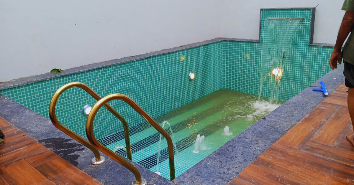 Swimming Pool Water Fountain